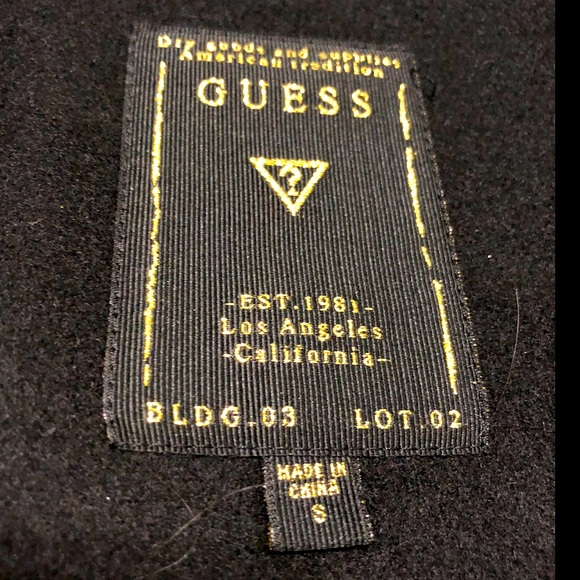 Guess faux Fur Coat/vest Sleeveless Black. Size 4. - Picture 8 of 13